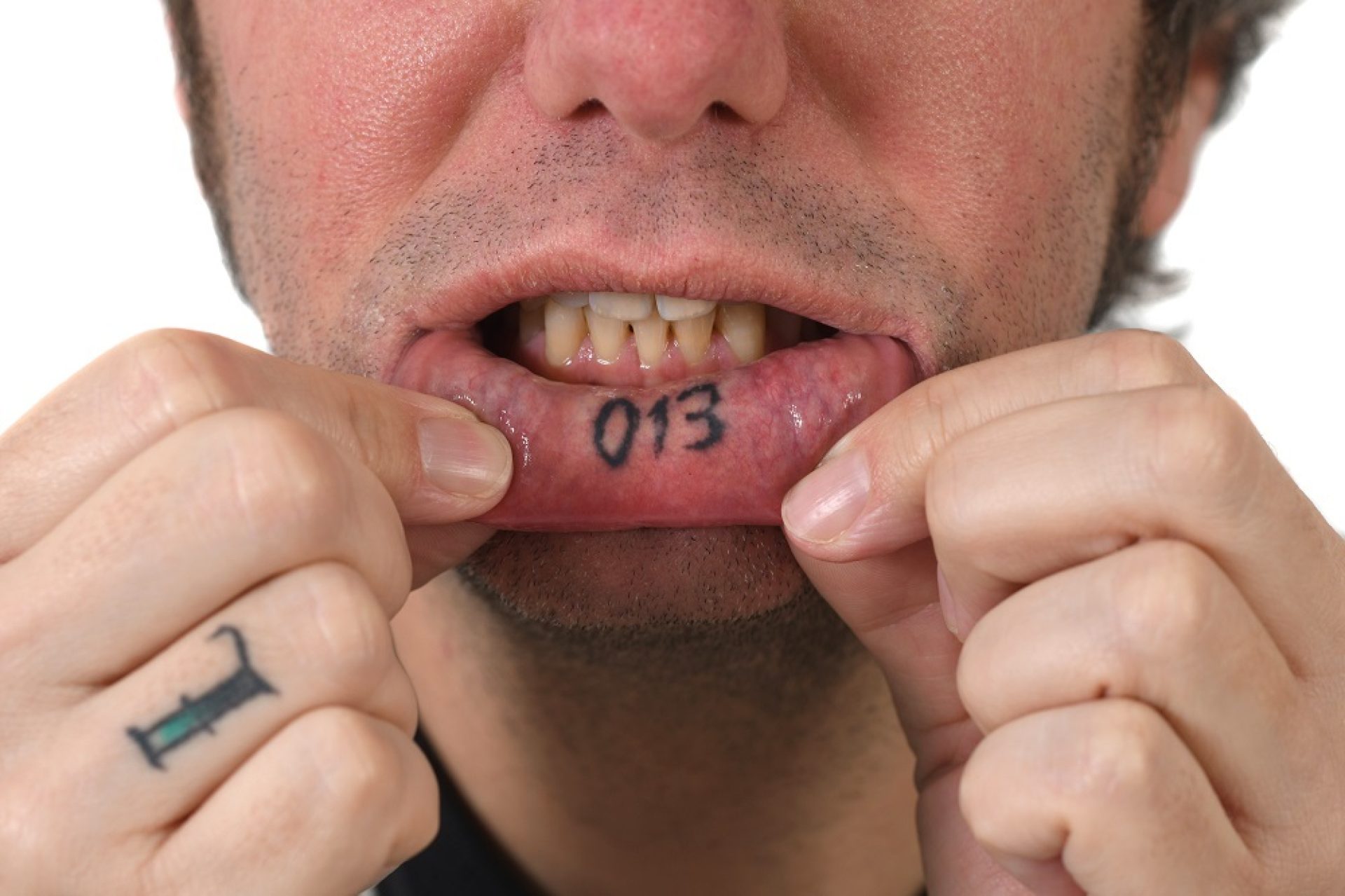 Theun liptattoo Maria van der Heyden