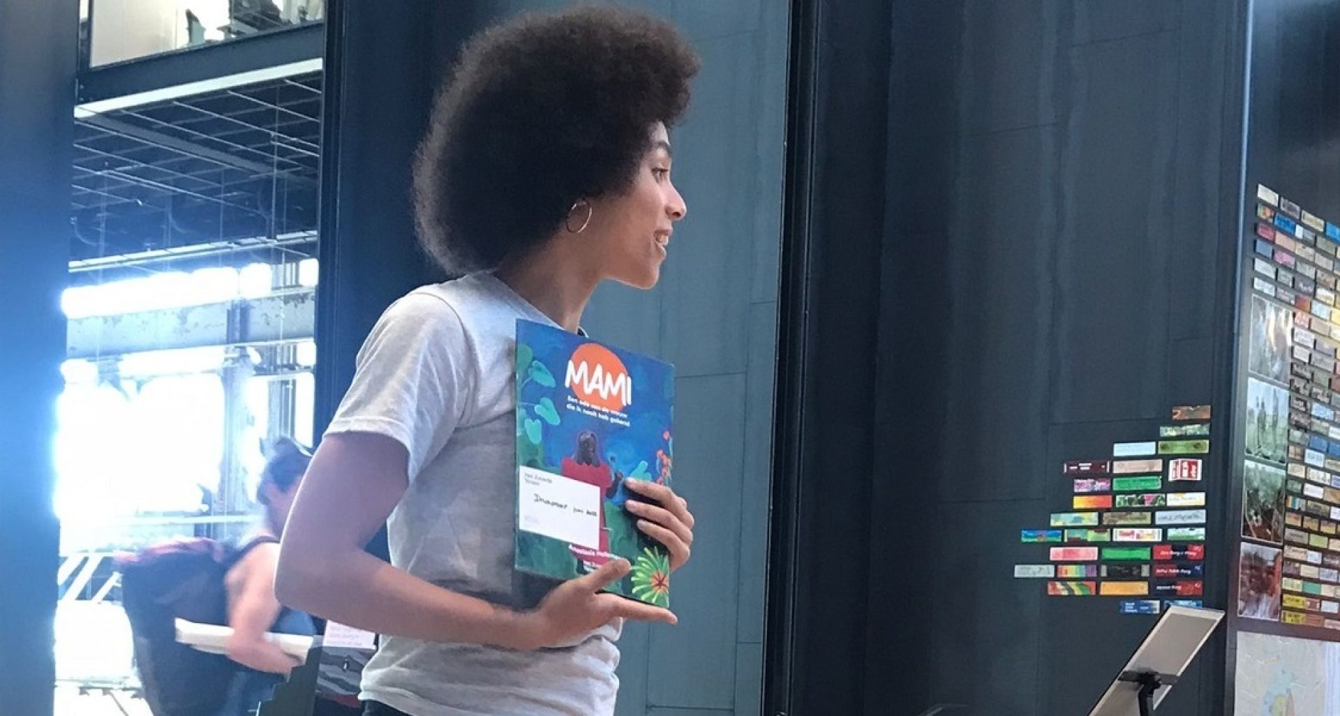 Foto 5 Keti Koti lezen op woensdag liggend