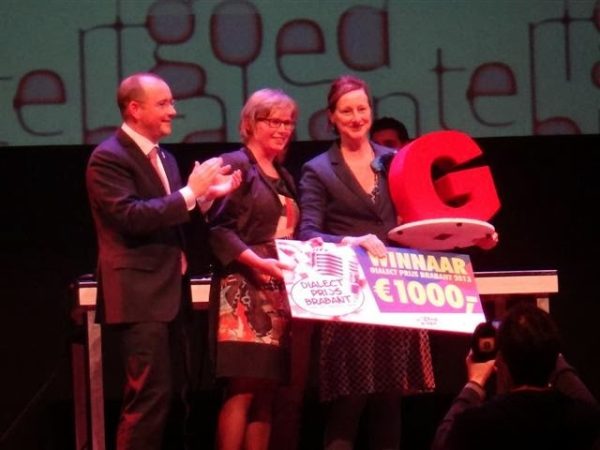 20131115 Prijs Taal van Tilburg