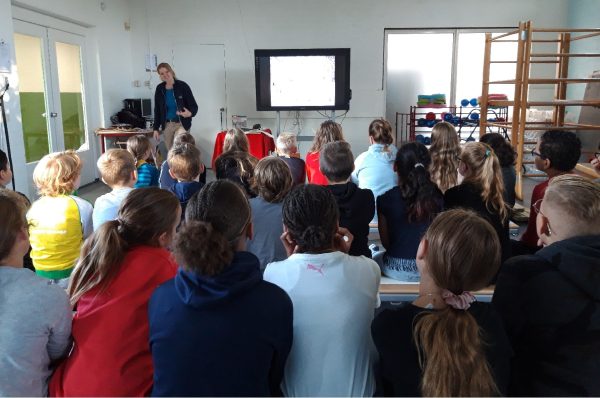 Sandra voor de klas